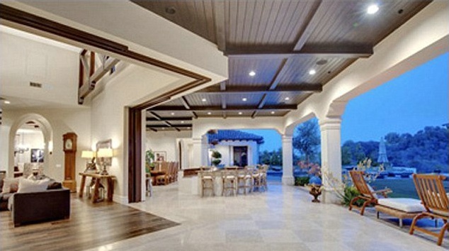 別墅裝修設計星布蘭妮上億豪宅