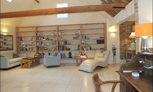 皮特朱莉豪宅內(nèi)部曝光 造價(jià)千萬(wàn)堪比大型會(huì)所